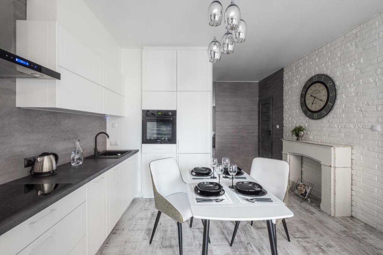 Good Time Apartment Business Center Warszawa Eksteriør billede